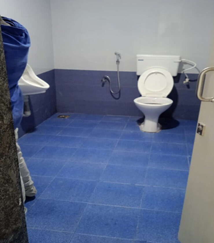 bathroom cleaning in calicut
